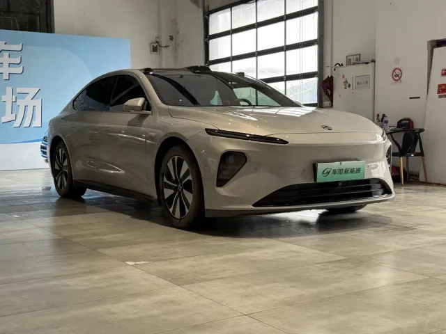 Nio ET7 — Фото автомобиля 3