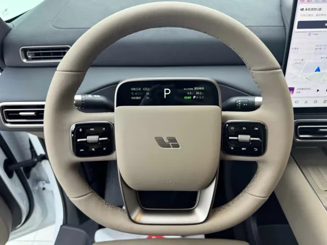 Li Auto MEGA — Фото автомобиля 6
