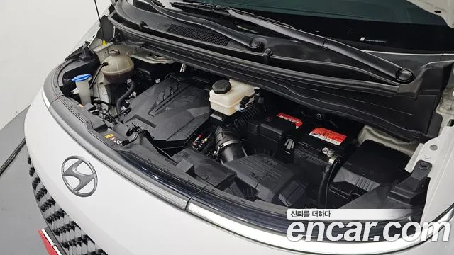 Hyundai Staria Staria L3.5 Lounge 7 мест — Фото автомобиля 6