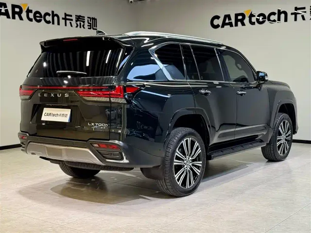 Lexus LX — Фото автомобиля 4