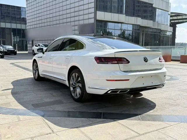 Volkswagen CC — Фото автомобиля 18