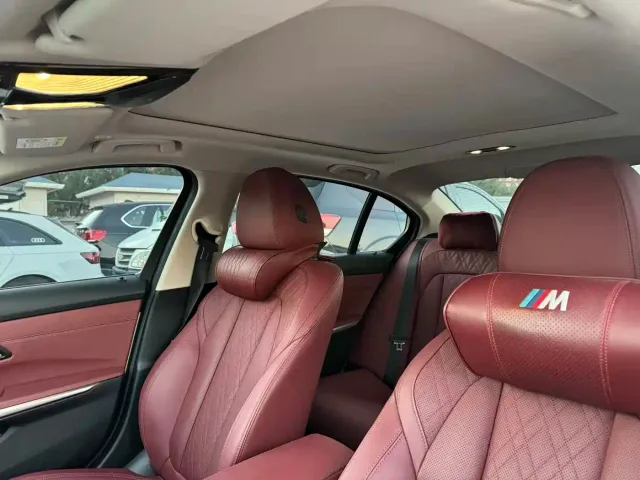BMW 3 Series — Фото автомобиля 9