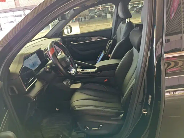 Geely Xingyue L — Фото автомобиля 14