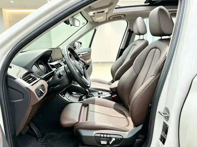 BMW X1 — Фото автомобиля 8