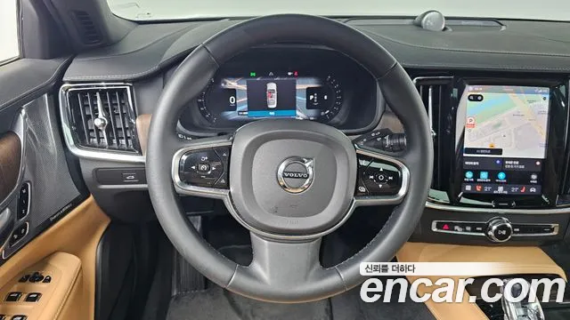 Volvo S90 — Фото автомобиля 21
