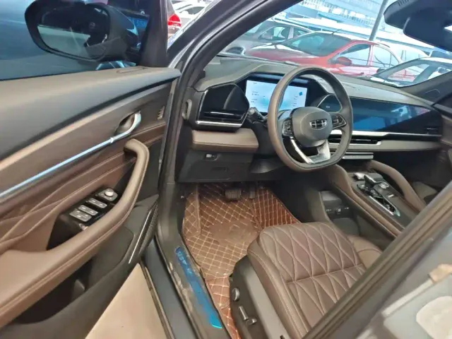 Geely Xingyue L — Фото автомобиля 15