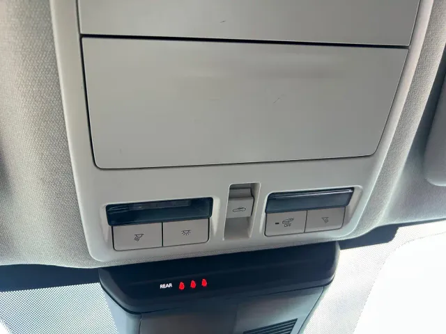 Mazda Axela — Фото автомобиля 13