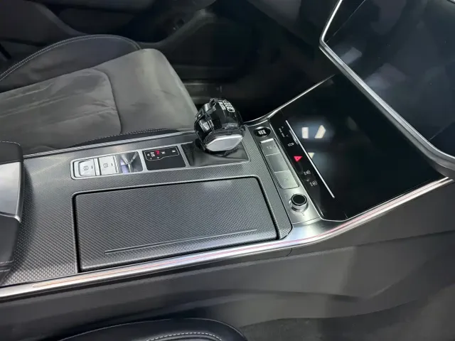 Audi Audi A6L 2024 45 TFSI quattro Premium Dynamic — Фото автомобиля 10