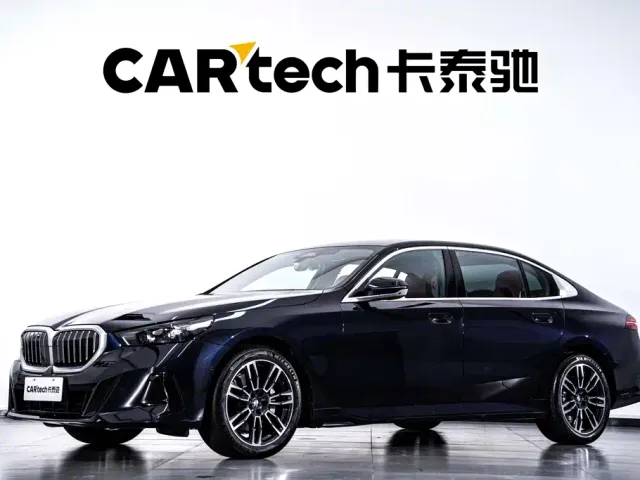 Фотография автомобиля — BMW 5 Series