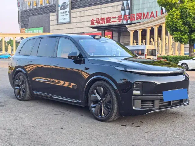 Li Auto L9 — Фото автомобиля 3