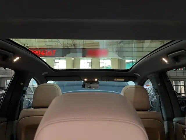 Li Auto i6 — Фото автомобиля 7