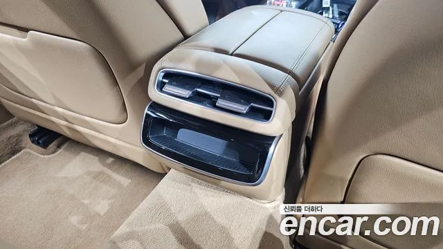 Genesis G80 Бензин 2.5 турбо 2WD — Фото автомобиля 29