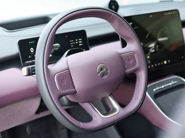 Nio ET5 Touring — Фото автомобиля 10