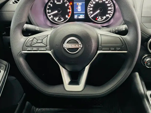Nissan Sylphy — Фото автомобиля 12