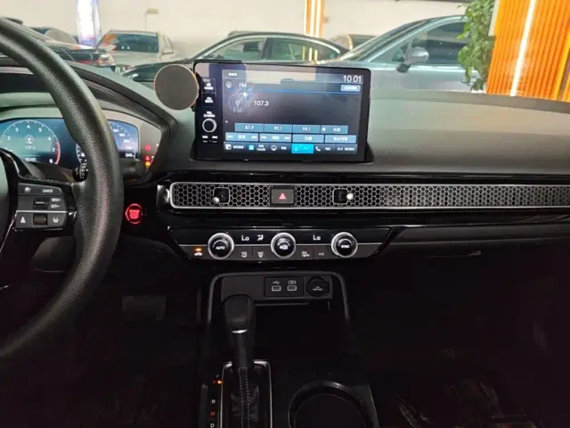 Honda Civic — Фото автомобиля 12