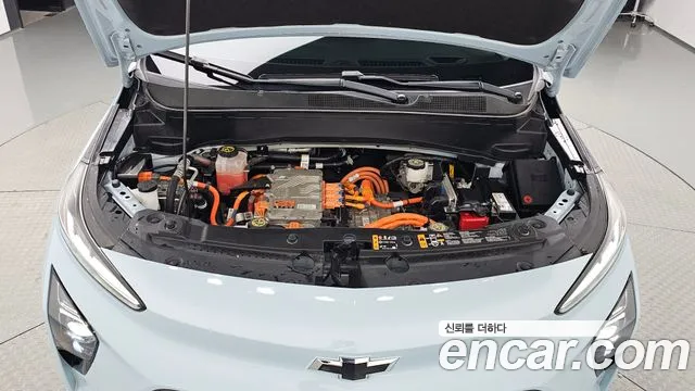 Chevrolet Bolt EUV — Фото автомобиля 8
