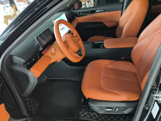Wuling Starlight — Фото автомобиля 14