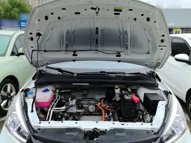 Chery Arrizo e — Фото автомобиля 19