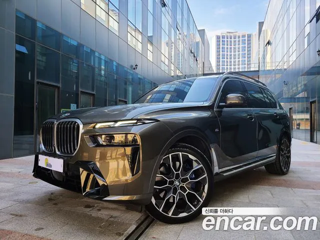 BMW X7 G07 — Фото автомобиля 2