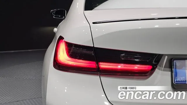 BMW 3-Series 3 серия (G20) 320i M Sport — Фото автомобиля 22
