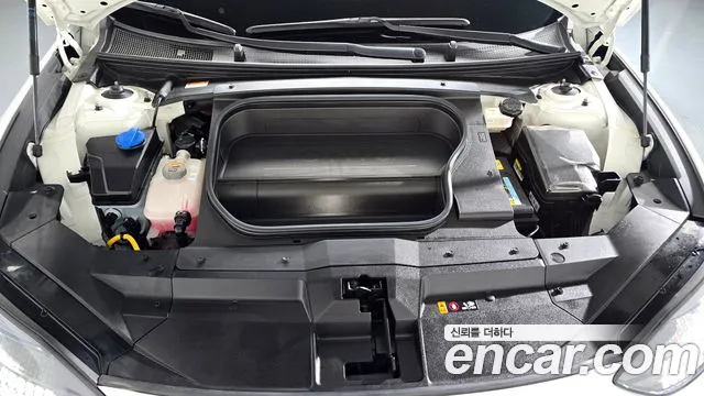 Hyundai Ioniq 6 — Фото автомобиля 9