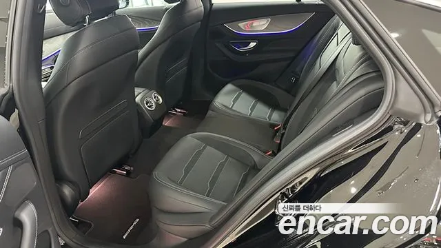 Mercedes-Benz AMG GT 4 двери 43 4MATIC+ — Фото автомобиля 11