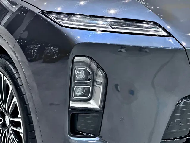 Nio ES8 — Фото автомобиля 5
