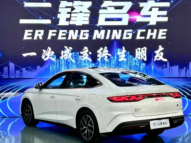BYD Qin L — Фото автомобиля 6