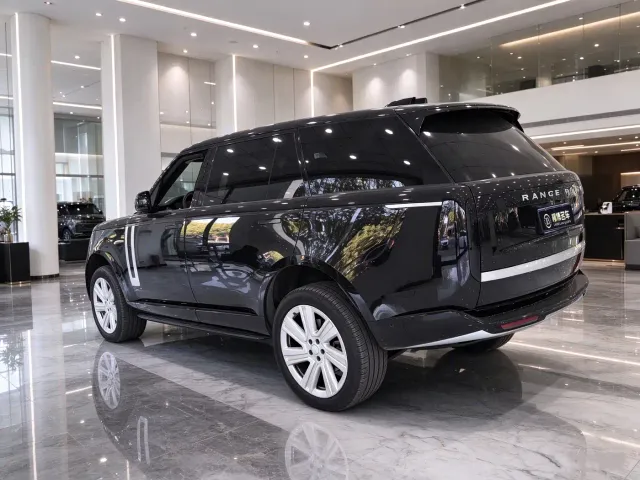 Land Rover Range Rover — Фото автомобиля 2