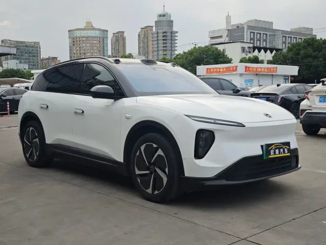 Nio ES6 — Фото автомобиля 3