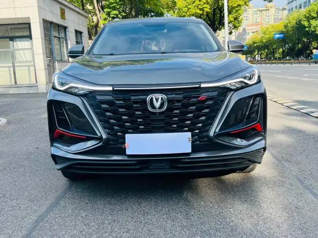 Changan CS75 Plus — Фото автомобиля 2