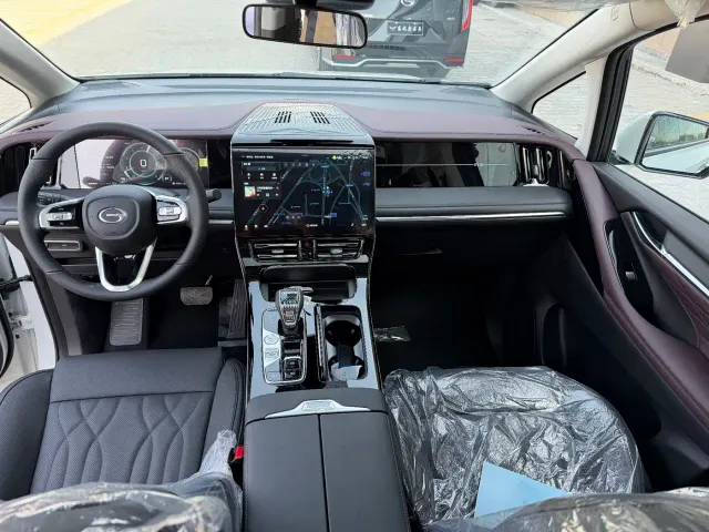 GAC Trumpchi M8 — Фото автомобиля 11