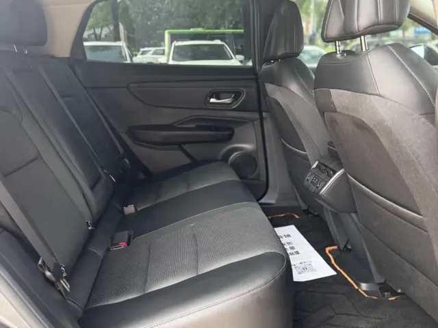 Nissan Ariya — Фото автомобиля 12