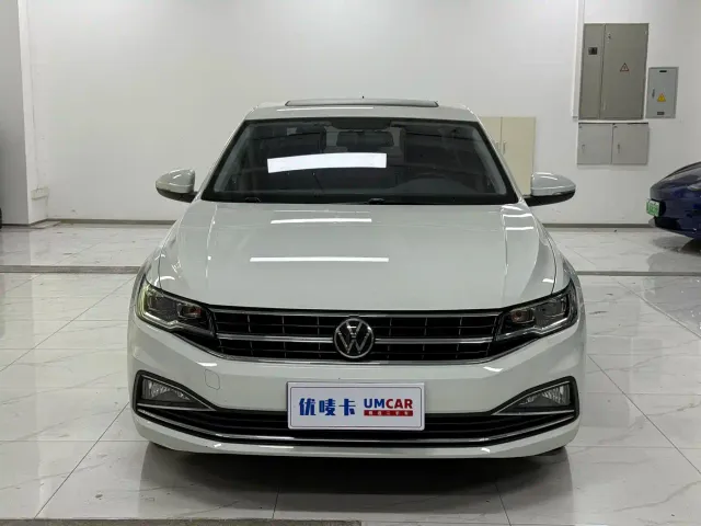 Volkswagen Bora — Фото автомобиля 2