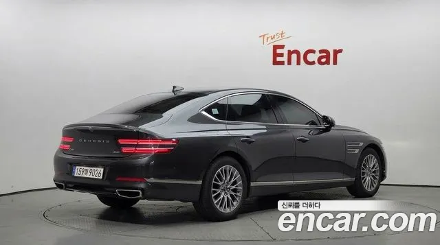 Genesis G80 RG3 — Фото автомобиля 2