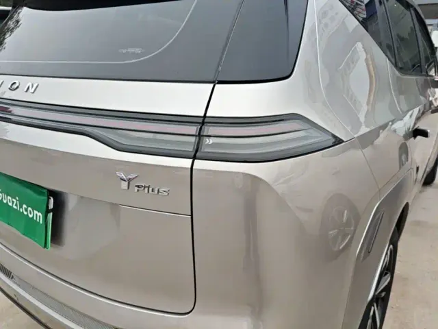 GAC Aion Y — Фото автомобиля 7