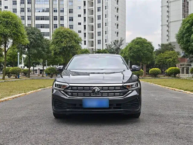 Volkswagen Sagitar — Фото автомобиля 24
