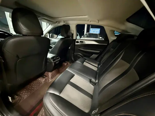 GAC Aion S — Фото автомобиля 11