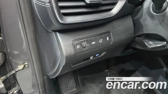 Hyundai Santafe — Фото автомобиля 15