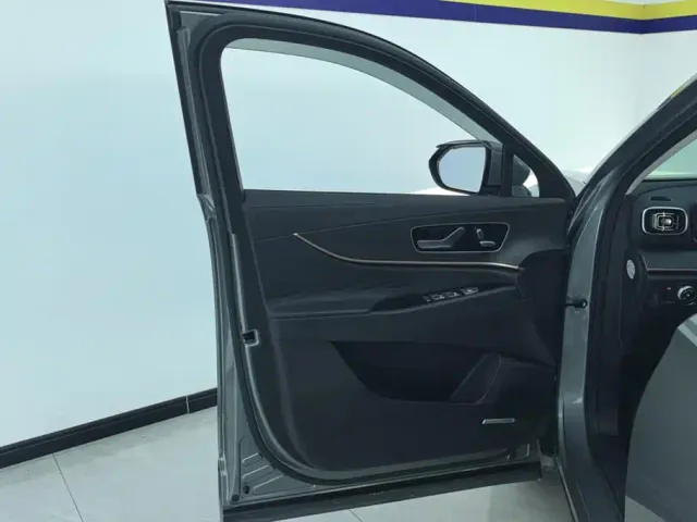 Chery Tiggo 9 — Фото автомобиля 7