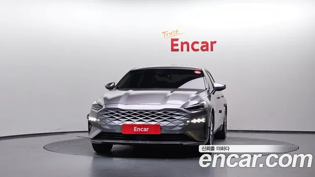 Kia K8 — Фото автомобиля 3