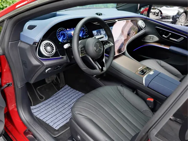 Mercedes-Benz EQS — Фото автомобиля 10