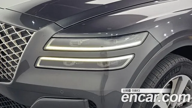 Genesis GV80 — Фото автомобиля 22