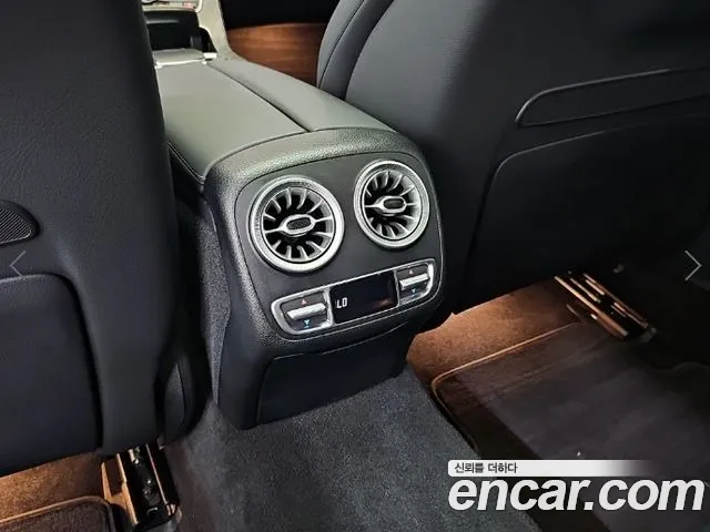 Mercedes-Benz CLS-Class — Фото автомобиля 13