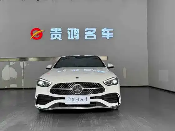 Фотография автомобиля — Mercedes-Benz C-Class