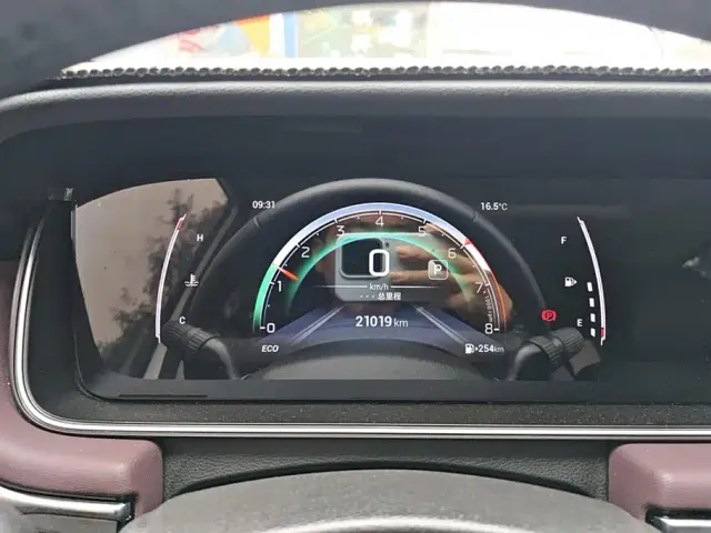GAC Trumpchi M6 — Фото автомобиля 14