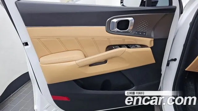 Kia Sorento Sorento 4-е поколение Бензин 2.5T 4WD — Фото автомобиля 20