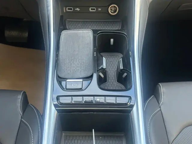 Maxus G50 — Фото автомобиля 16