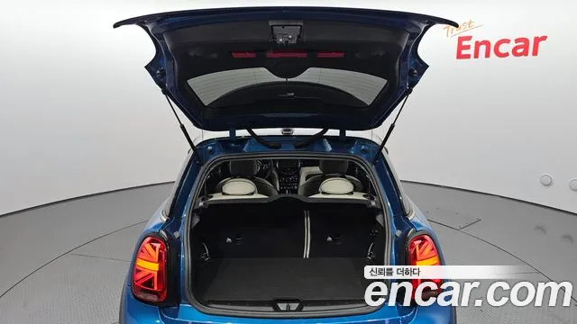 Mini Cooper — Фото автомобиля 20