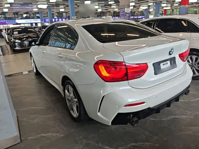 BMW 1 Series — Фото автомобиля 4